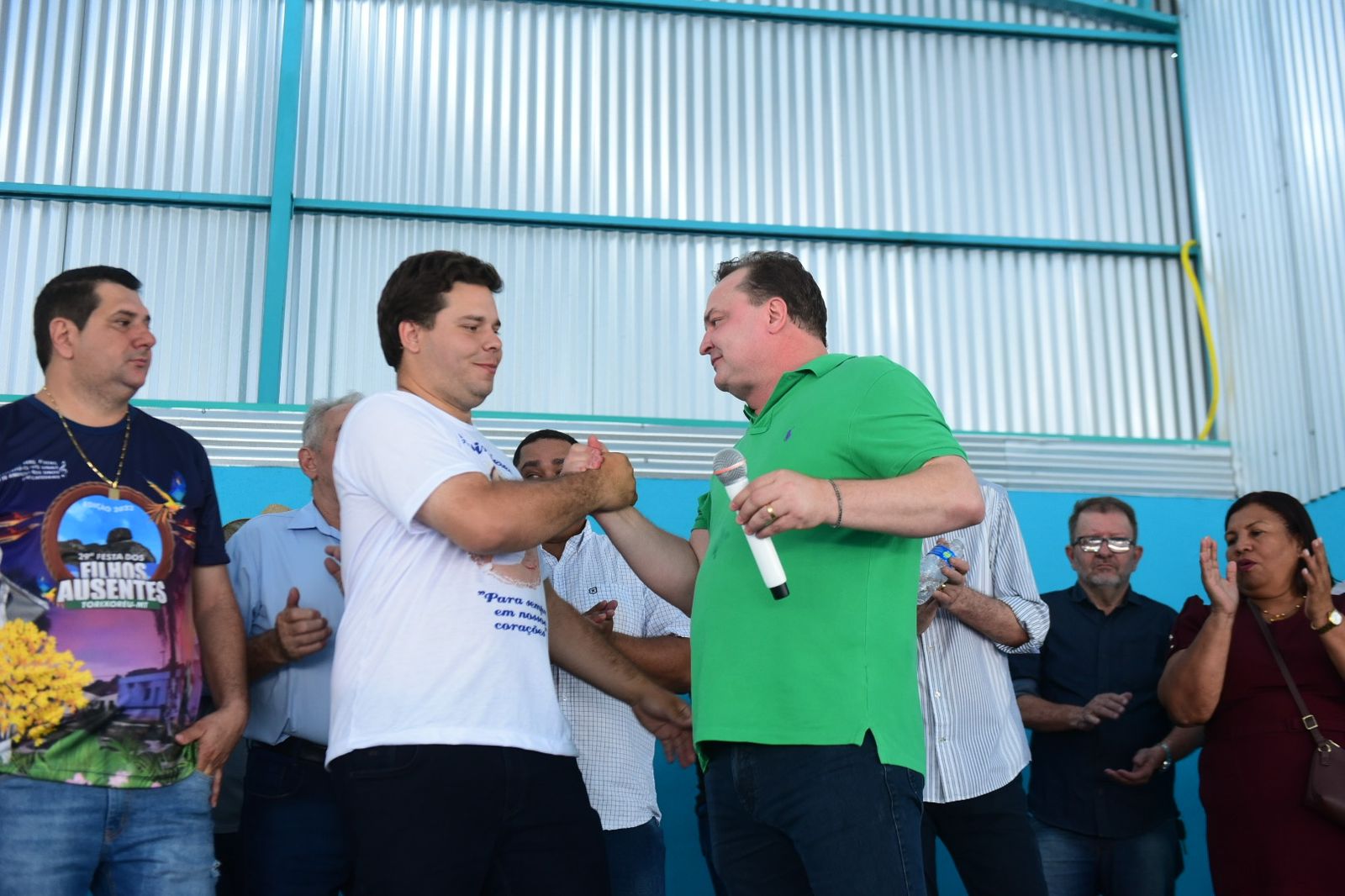 Max Russi tem trabalhado muito por Torixoréu, afirma prefeito Thiago Timo