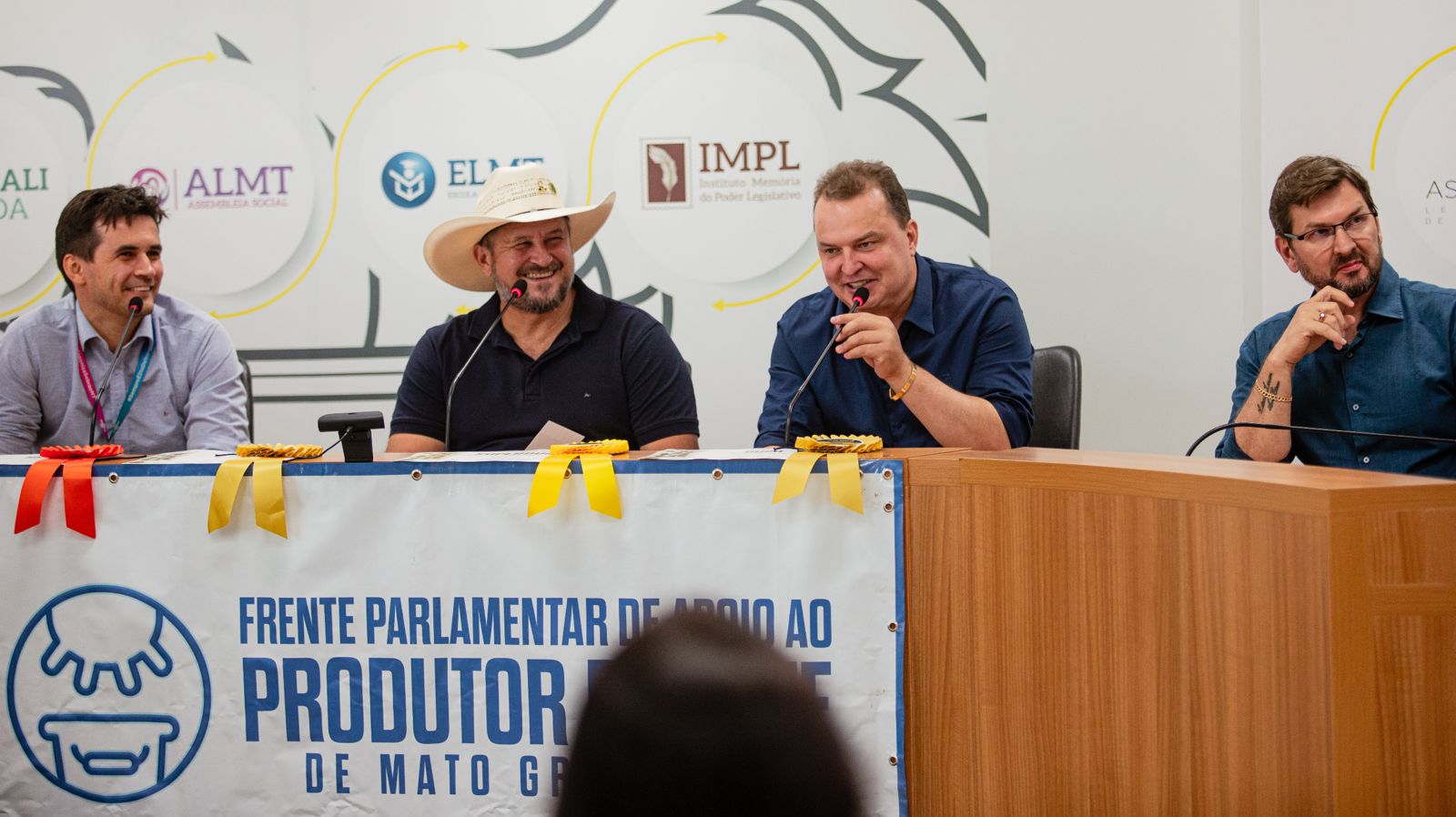 Max Russi defende avanços em legislações que agreguem valor à produção familiar