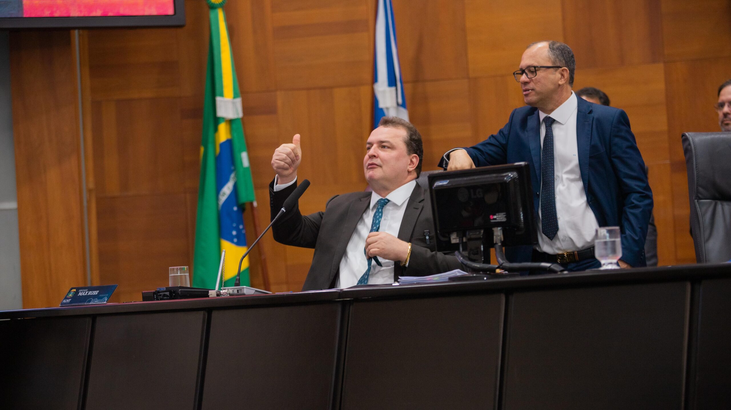 Max Russi destaca gestão integrada na aprovação unânime das contas de 2023