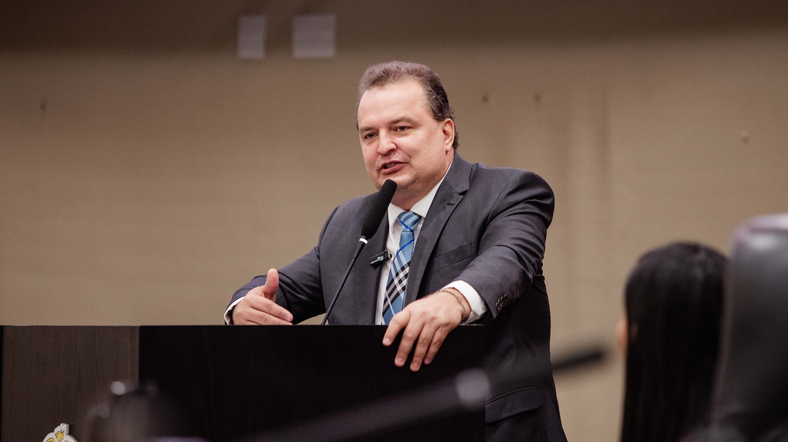 Deputado Max Russi lidera avanço de pautas sociais, ambientais e turísticas com a promulgação de três leis em Mato Grosso