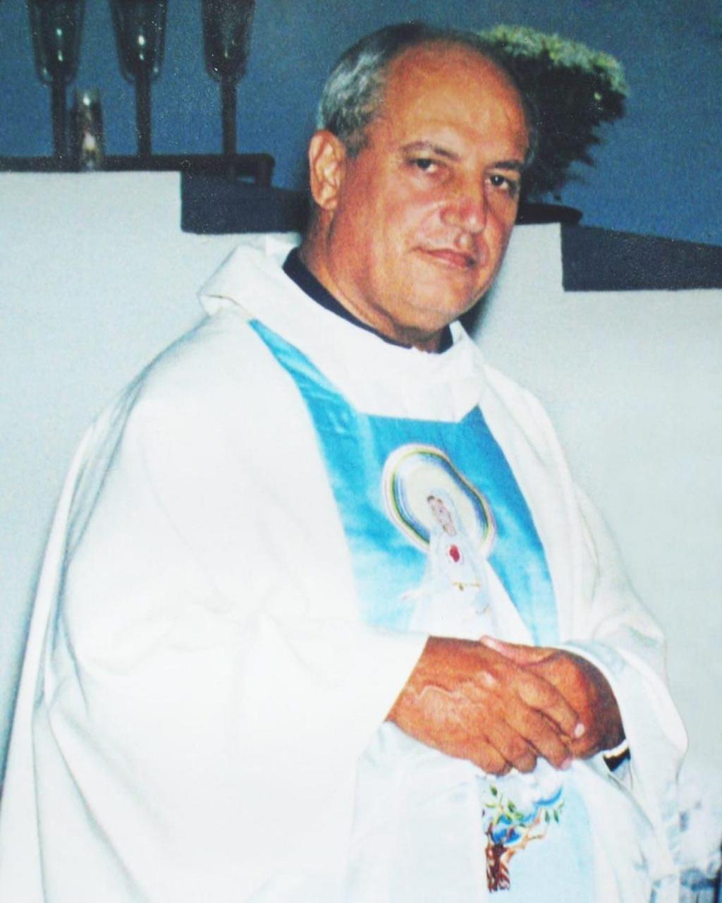 Max Russi comemora abertura do processo de beatificação do padre Nazareno Lanciotti