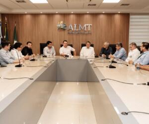 Max recebe produtores rurais para tratar sobre o uso sustentável de áreas úmidas de MT
