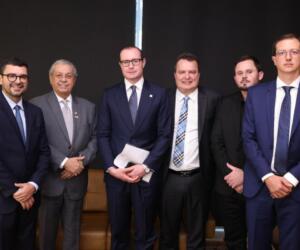 Deputado Max se reúne com o Ministro do STF, Cristiano Zanin, para tratar sobre a APA das cabeceiras do Rio Cuiabá 