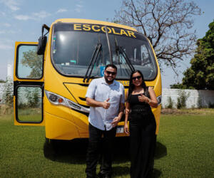 Max garante ônibus escolar para zona rural de Jauru