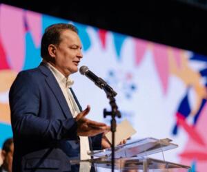 Leis e projetos do deputado Max ampliam inclusão de pessoas surdas em MT