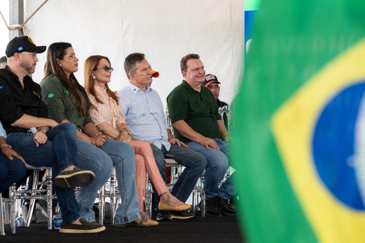 Deputado Max participa da inauguração da Orla de Santo Antônio de Leverger