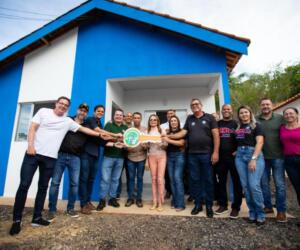 Deputado Max Russi participa da entrega de casas populares em São Pedro da Cipa