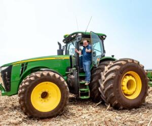 Max atua em defesa dos pequenos produtores na Frente Parlamentar da Agropecuária
