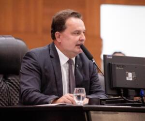 Projeto que garante promoção de subtenentes é aprovado em segunda votação