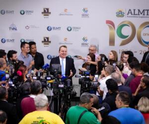 Jornalismo, a voz que ilumina a democracia