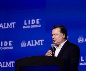 “Não há desenvolvimento duradouro onde as regras do jogo não são claras”, afirma Max