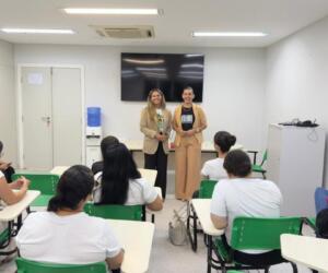 Iniciativa de Max Russi leva apoio psicológico a profissionais da enfermagem em Cuiabá