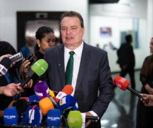 Max Russi elogia trabalho da CPI da Saúde e destaca importância da transparência sobre OSS