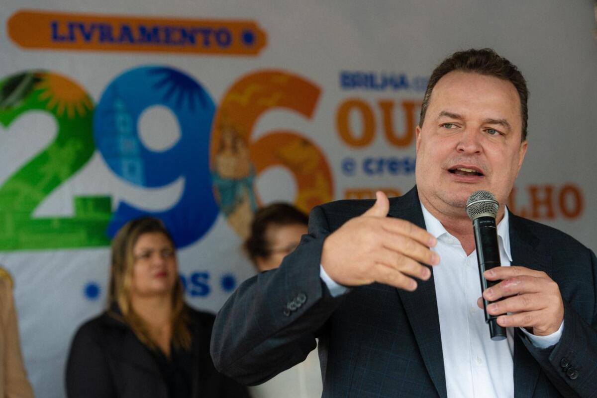 Nossa Senhora do Livramento celebra 296 anos com asfalto garantido e forte apoio ao social