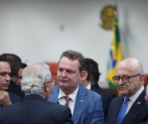 Max Russi participa de audiência no STF e defende solução para famílias da divisa entre MT e PA