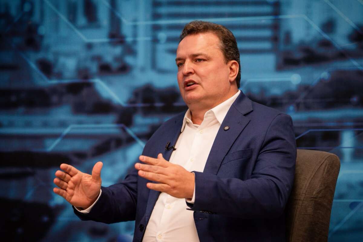 Max Russi descarta apoios individuais na disputa pelo Governo